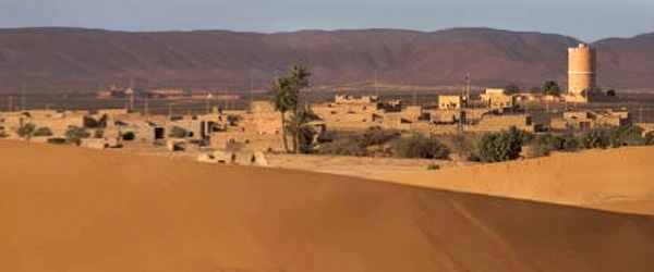 Hassi Labied pueblo de Marruecos colindando las dunas de Merzouga